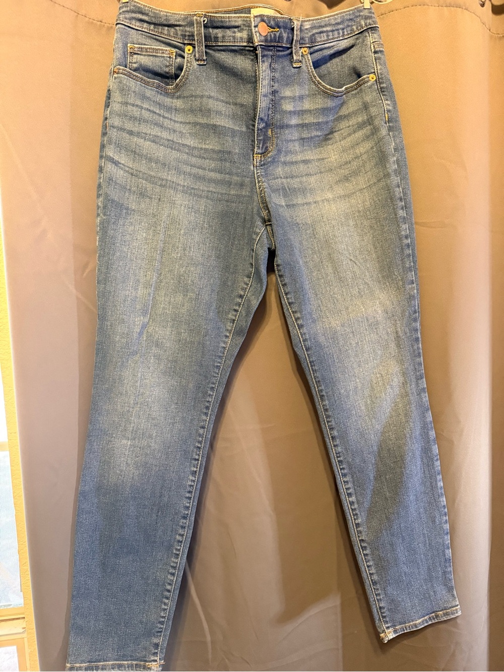 Universal Thread Skinny Jeans